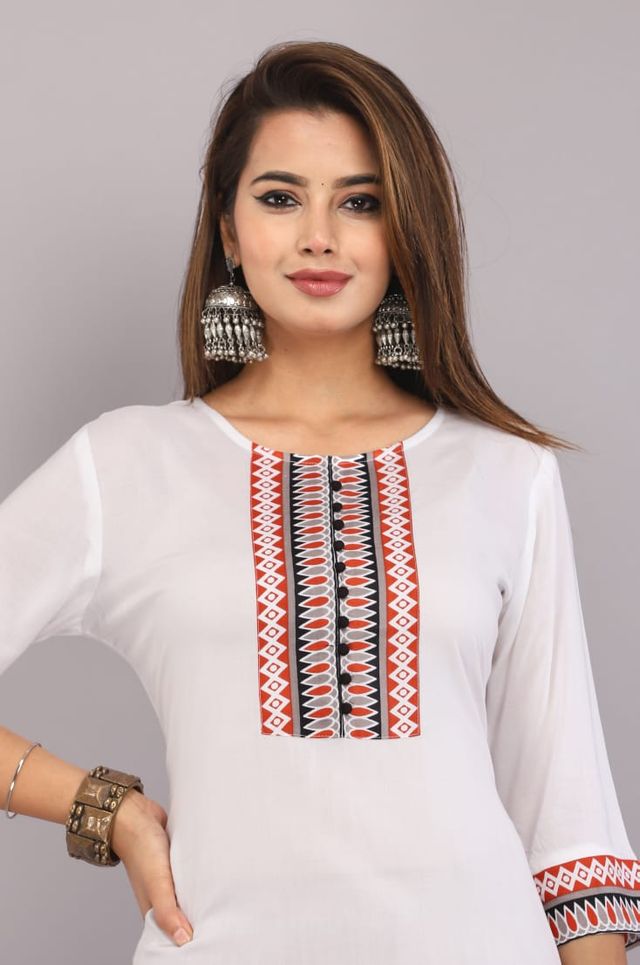 White Geometric Yoke Design Straight Kurta